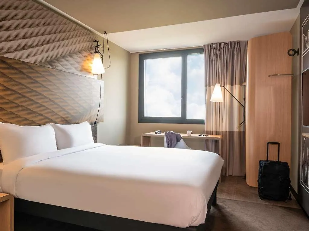 ***  Отель Ibis Gonesse Le Bourget Франция
