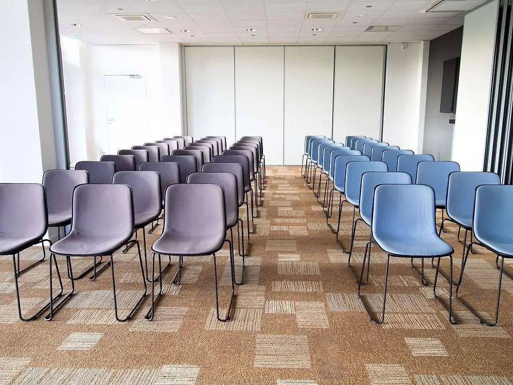 Отель Ibis Gonesse Le Bourget